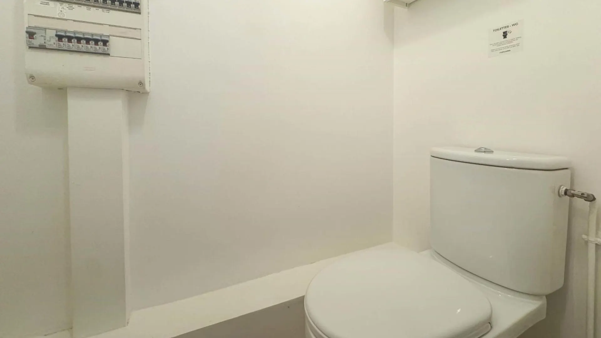 Flexliving - Whole Flat - Augereau Apartment Paris 0*,  France