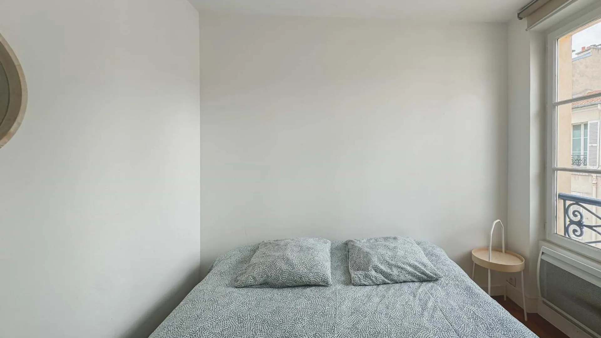Flexliving - Whole Flat - Augereau Apartment Paris