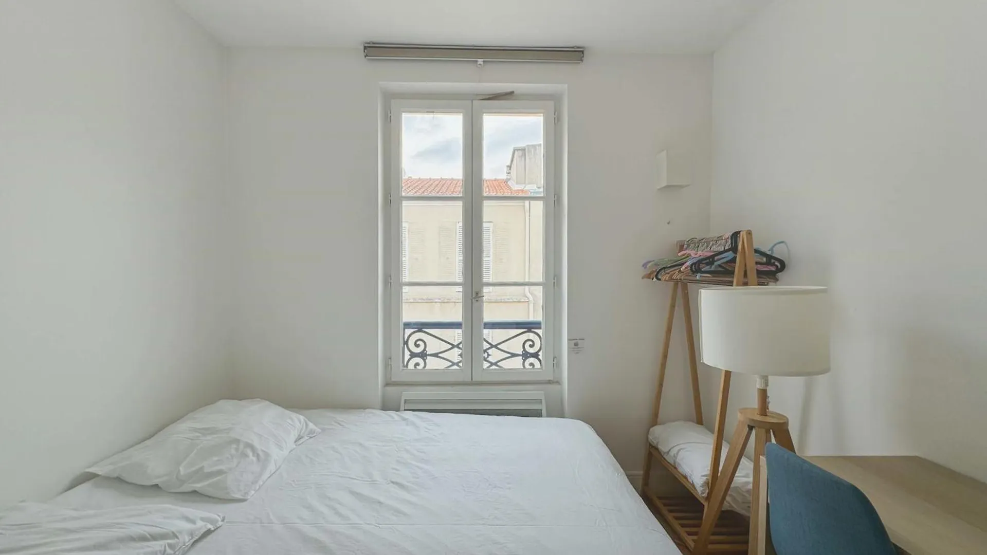 Flexliving - Whole Flat - Augereau Apartment Paris France